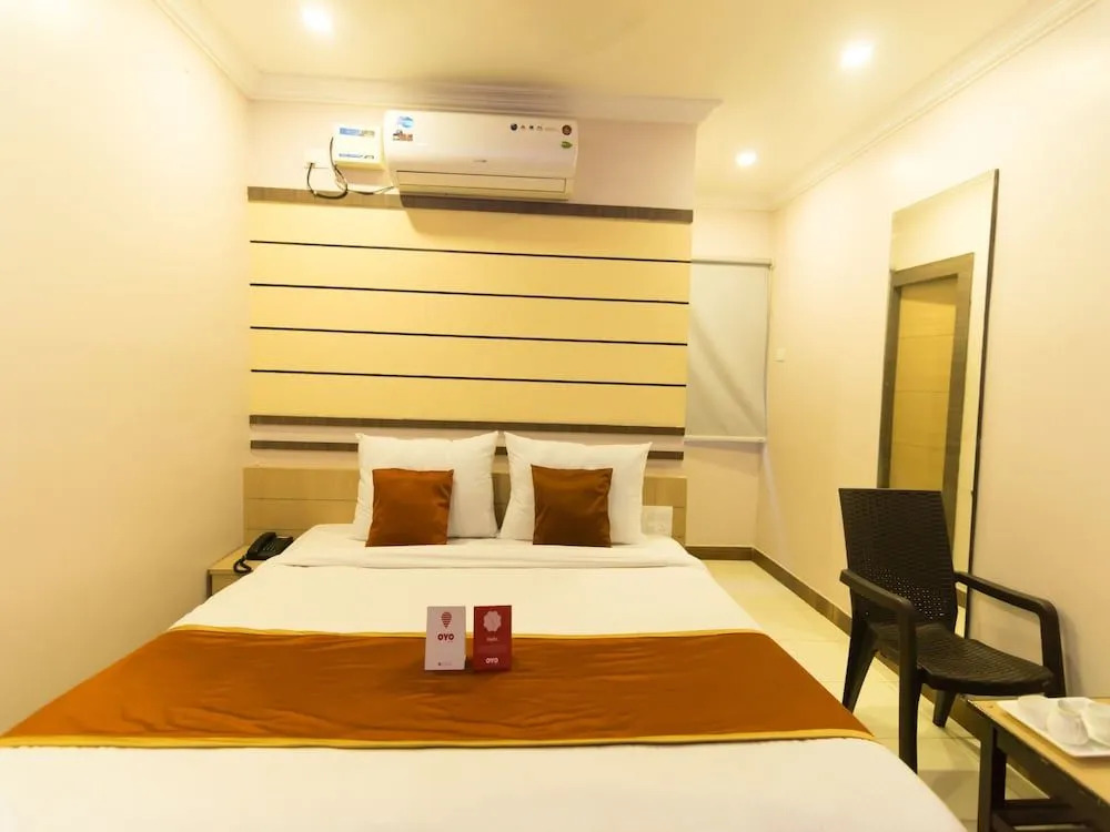 Tanvi Grand by OYO Rooms