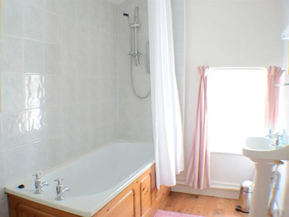 Knowesgate Hotel B&B