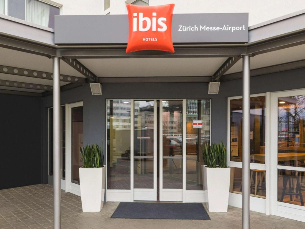 ibis Zürich Messe Airport