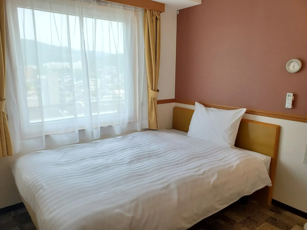 Toyoko Inn Aioi eki Shinkansen guchi