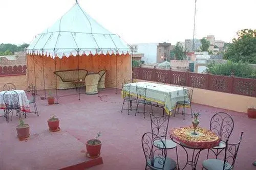 Hotel Kiran Vilas