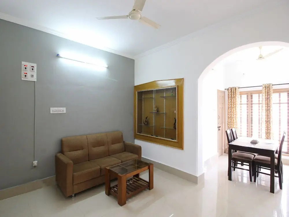 OYO 16526 Karanji Homestays