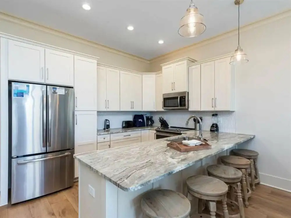 Captain's Landing by Meyer Vacation Rentals
