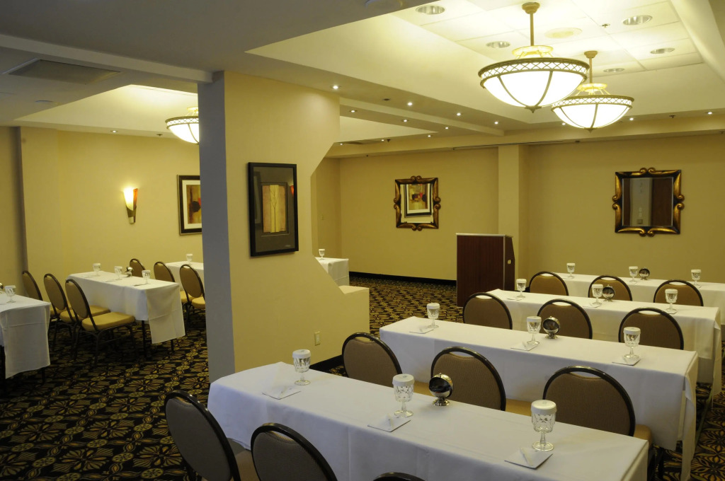 Embassy Suites Tysons Corner