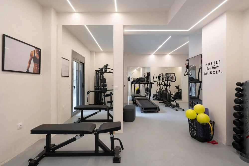 IO SUITES