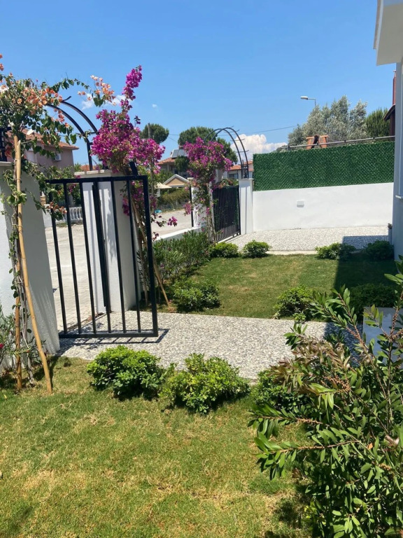 Charming 3-bed Villa Meysen