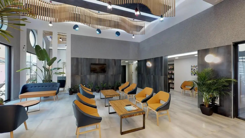 Medusa Apartments