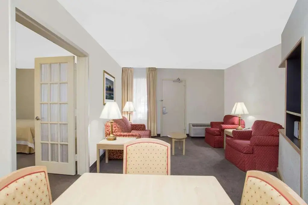 Days Inn Hilton Head