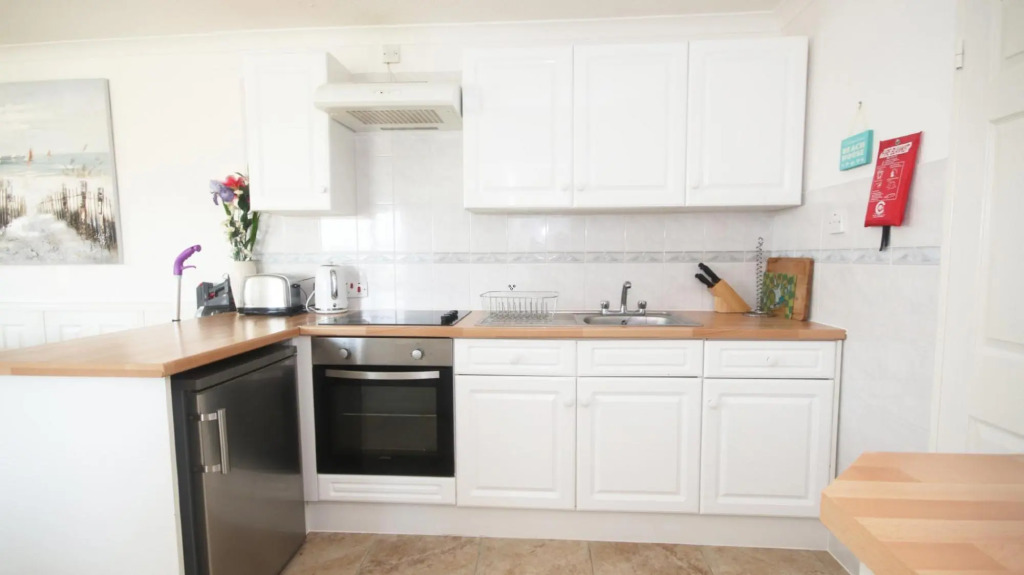 23A Medmerry Park 2 Bedroom Chalet