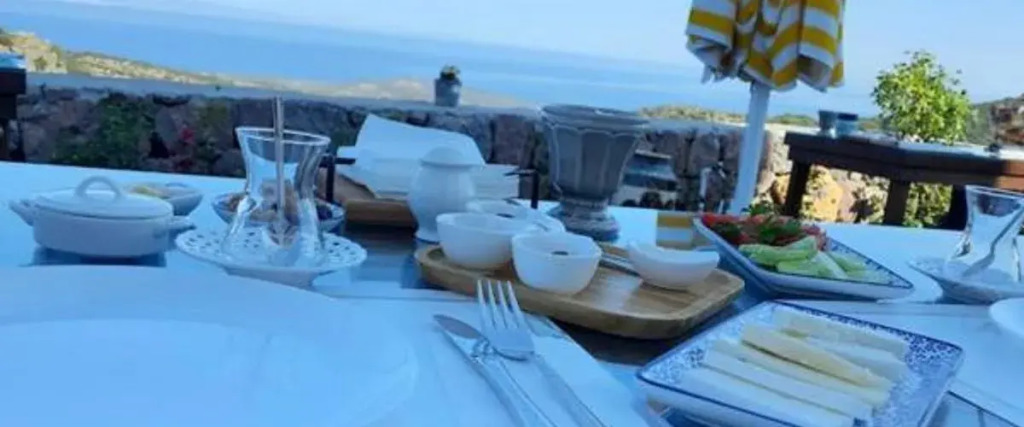Aheste Taş Otel