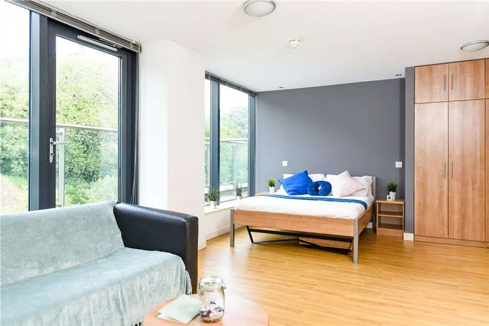 Panmure Court