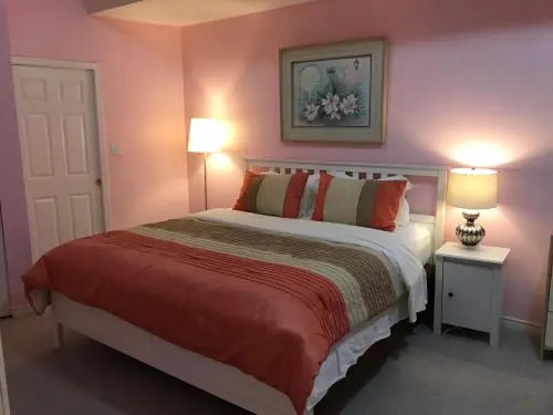 Mountain View Two Bedroom Suite