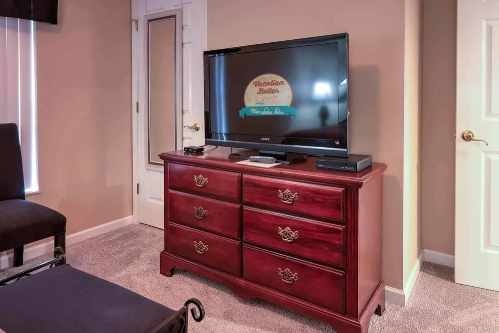 Whispering Pines 213