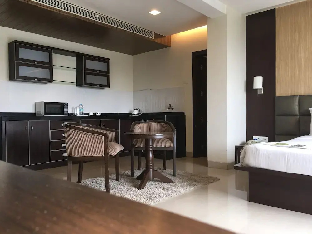 Vinstar Serviced Apartments