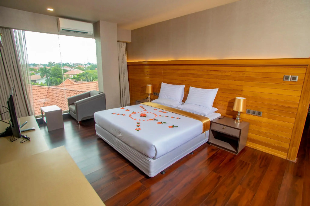 Hotel Grand United - Ahlone Branch