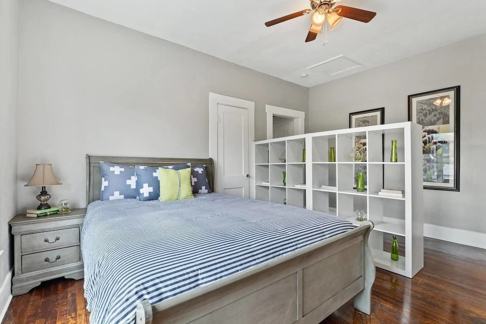 River City Retreat Best Location, Sleeps 4!