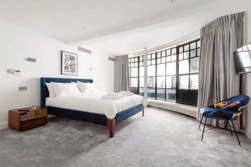Leicester Square 3Br Penthouse W/ Terrace & Lift
