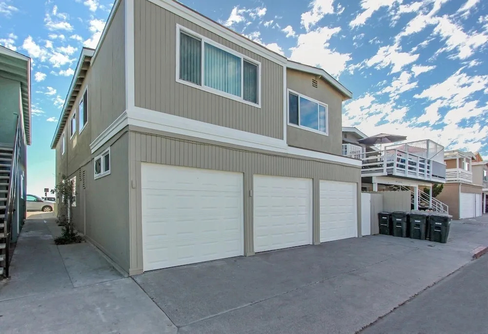 Seashore A (68293) - 2 Br townhouse by RedAwning