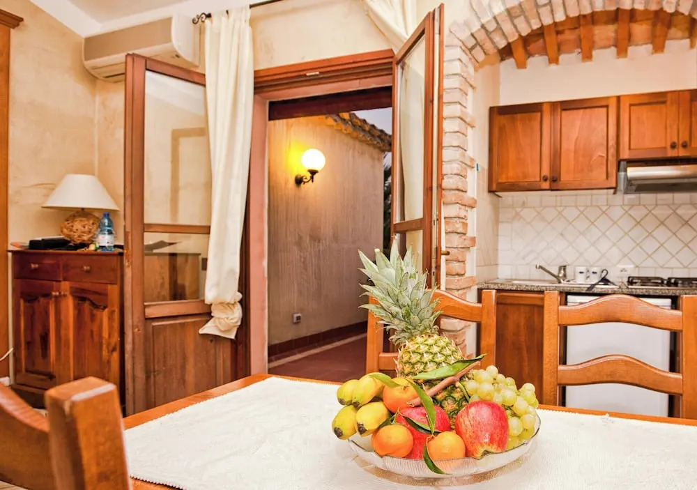 The Perfectly Positioned Baia de Bahas Residence 2 Bedroom Sleeps 6 - No0901