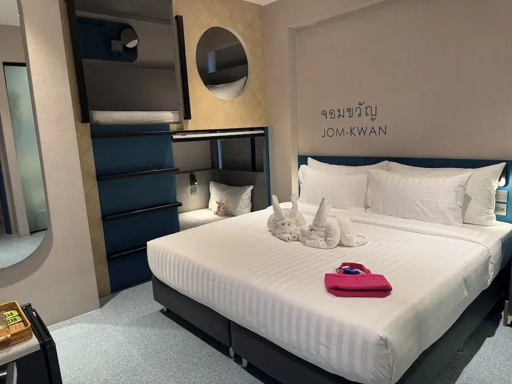 ARNI HER Ladies Hotel - Female Only