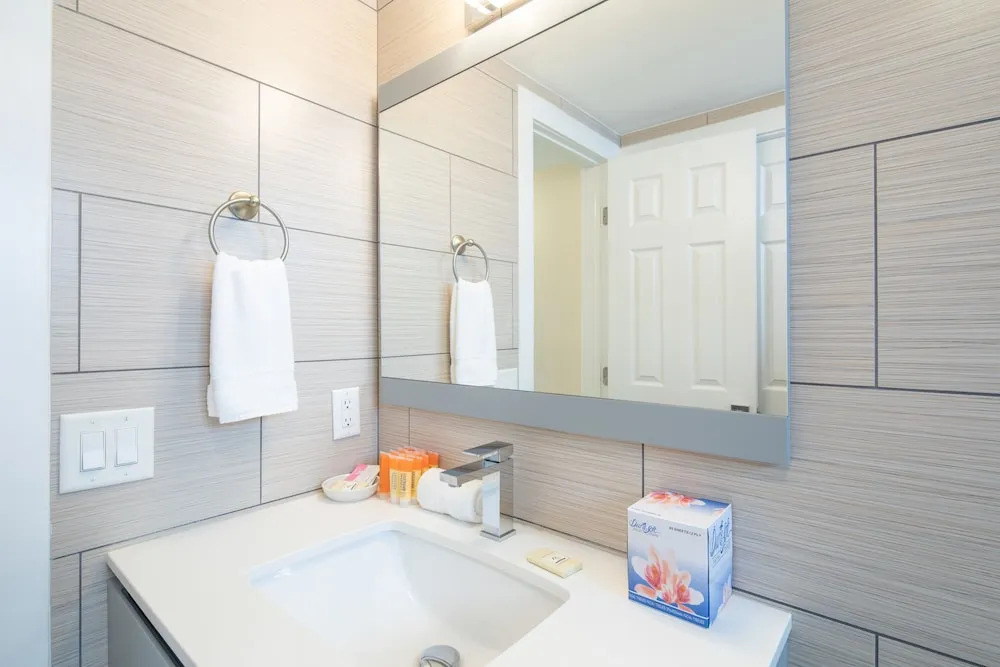 Pompano Suites by the Beach