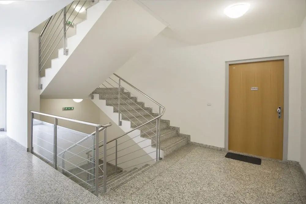 Luxurious apart.with swimming pool