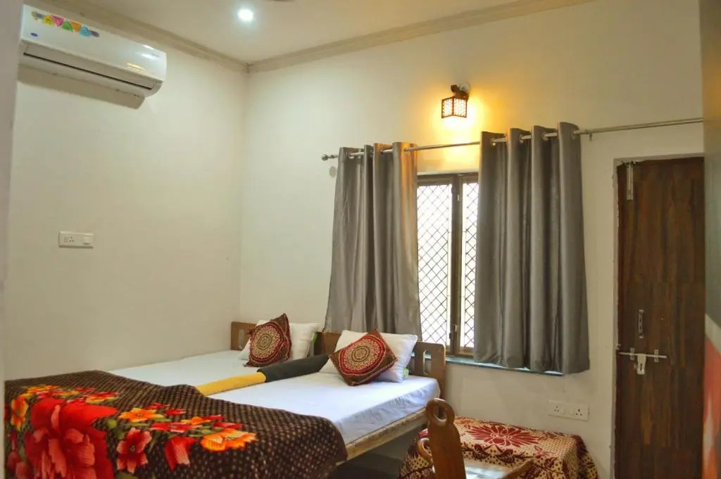 Anukampa Guest House