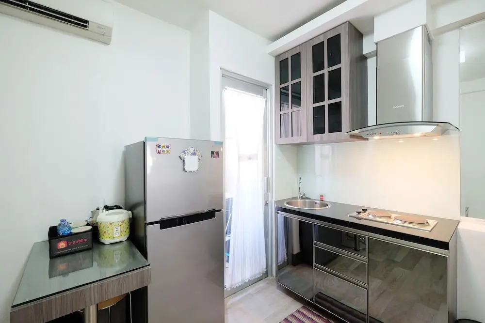Spacious Apartment at Green Bay Pluit