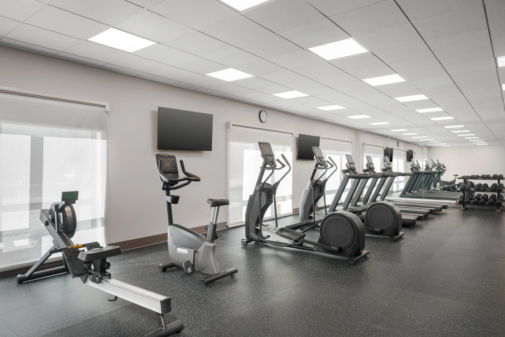 Holiday Inn Express & Suites DFW Airport Southwest - Euless