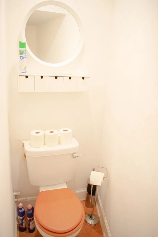 1 Bedroom Flat by Leith Walk