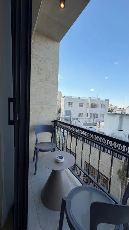302 Tara-jre Jabal Al Lweibdeh With Stunning View