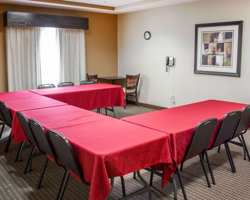 Comfort Suites Lewisburg near University