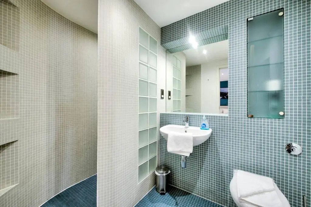 ALTIDO Alluring 3BR apt near the centre with parking