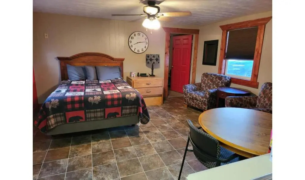 KJs Inn and Suites By OYO Gettysburg US Hwy 212