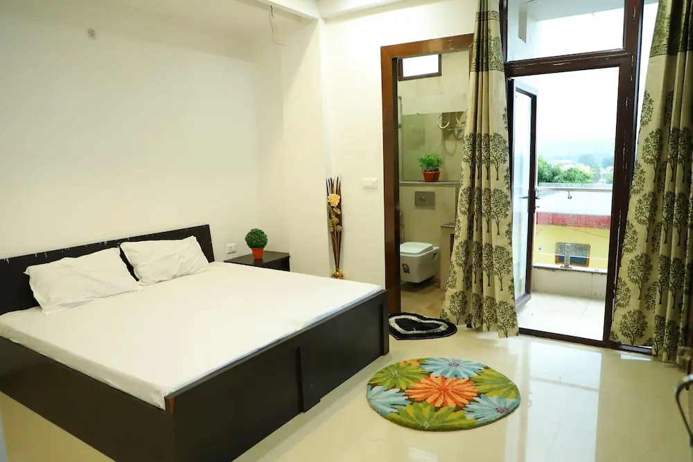 Shivoham Yoga Retreat