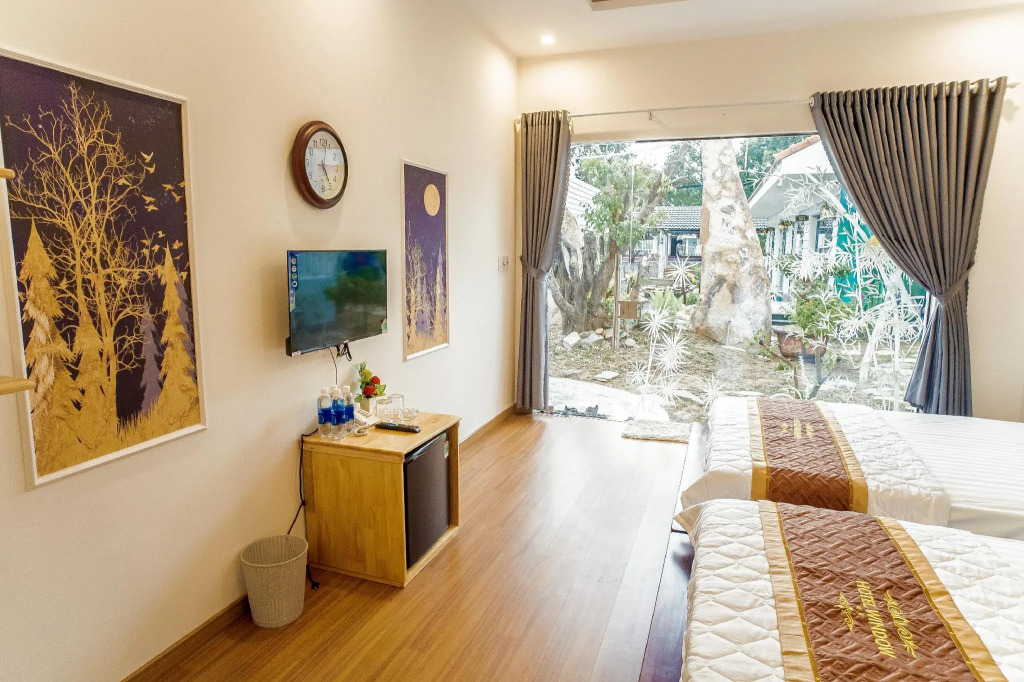 Window Homestay