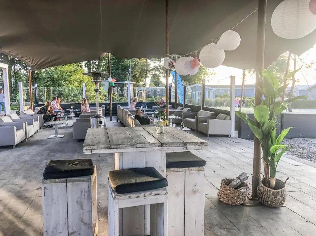 Cube Exclusiv - lakehouse with lakeview