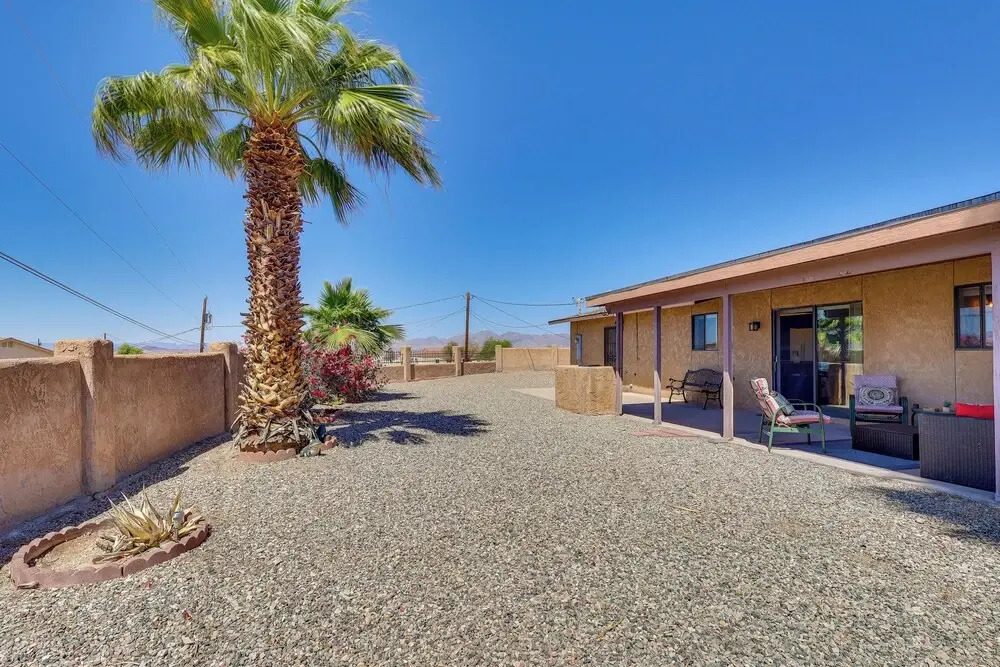 1 Mi to Boat Launch: Lake Havasu City Home w/ View