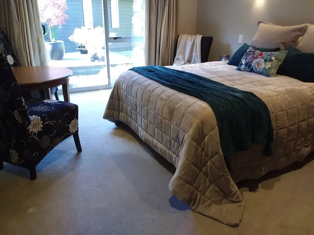 Karapiro Willows Luxury B & B
