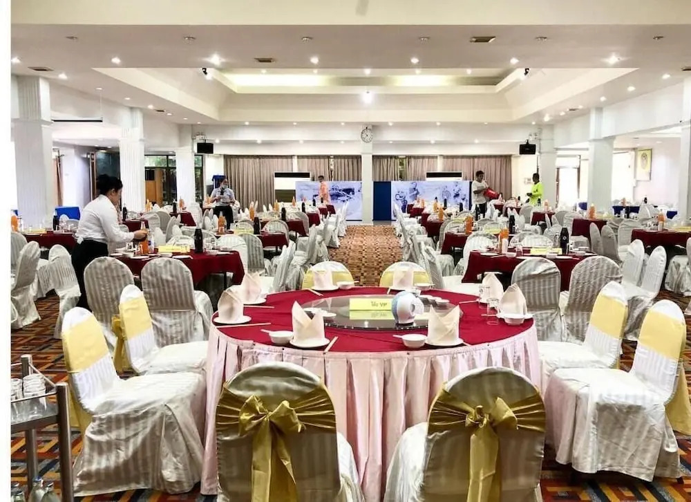 Dad D Resort by Lopburi Inn Resort