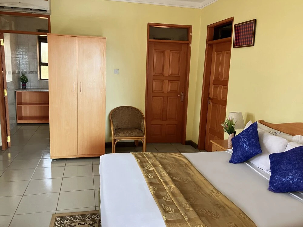 Rwizi Arch Hotel