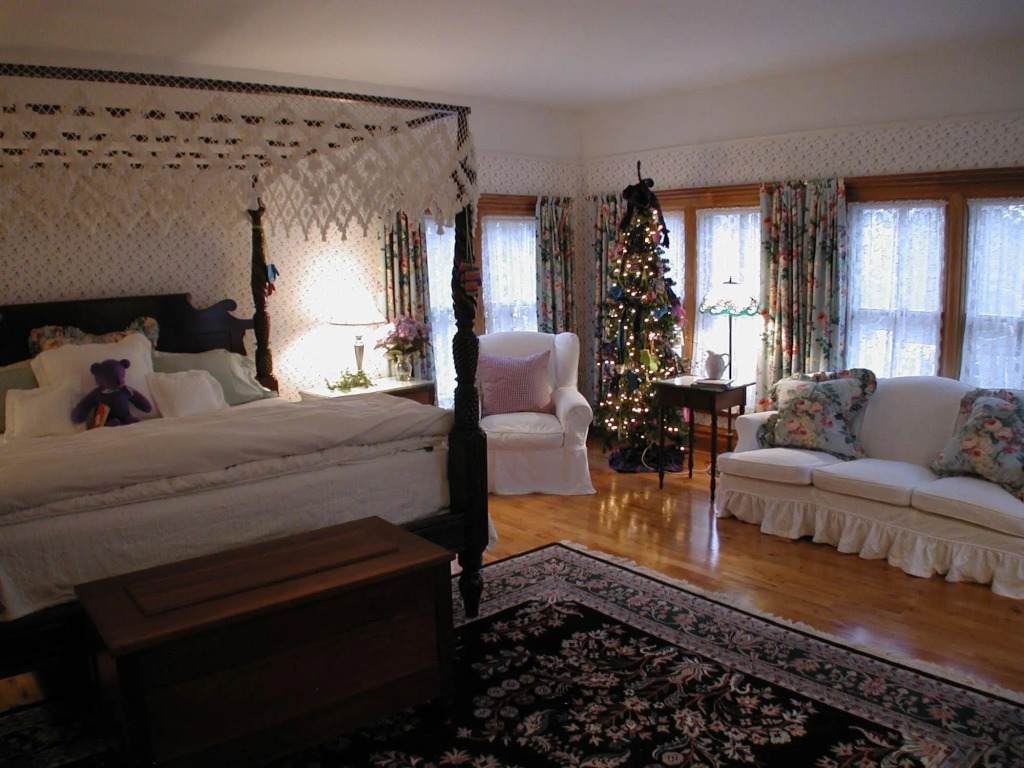 White Lace Inn
