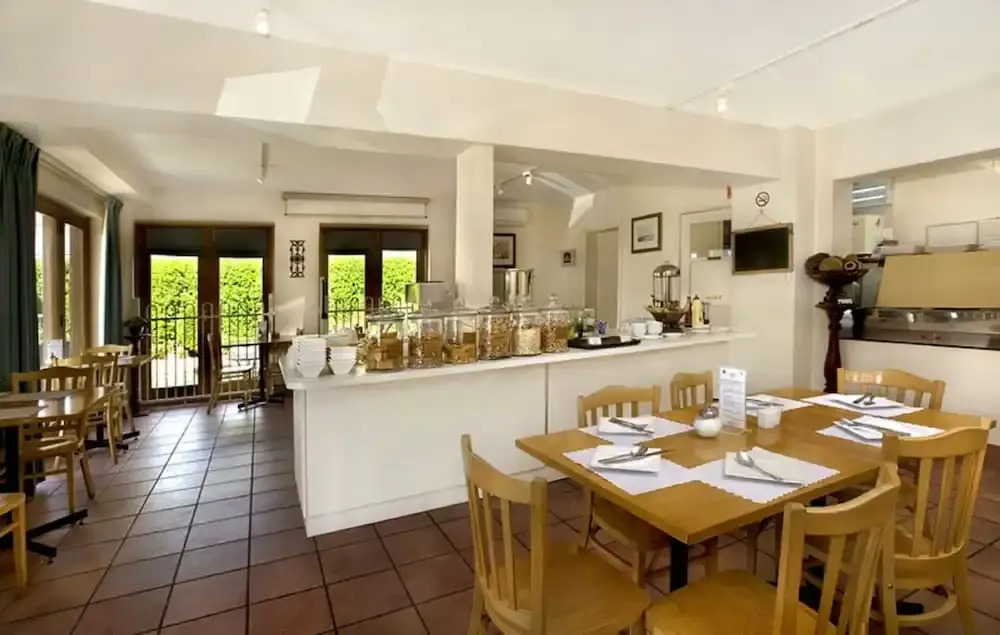 BEST WESTERN Admiralty Motor Inn