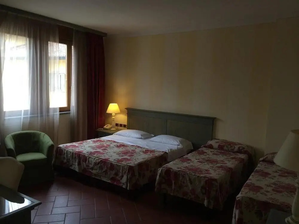 Bes Hotel Bergamo Cologno al Serio