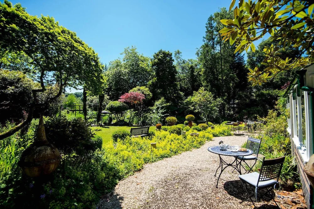 The Cors - Charming Country Escape for Large Family Groups