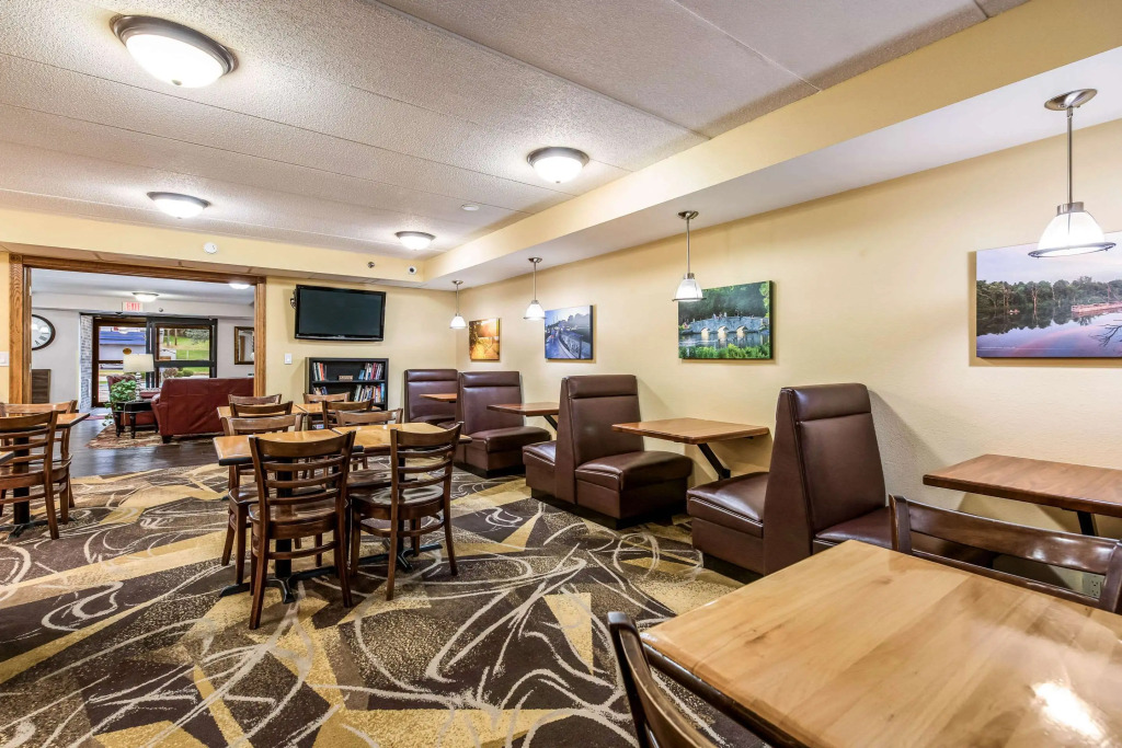 Econo Lodge Mayo Clinic Area