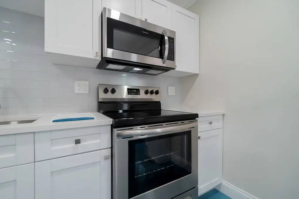 Ocean Oasis Apt B, Downtown, Beach, Dog Friendly, Shops
