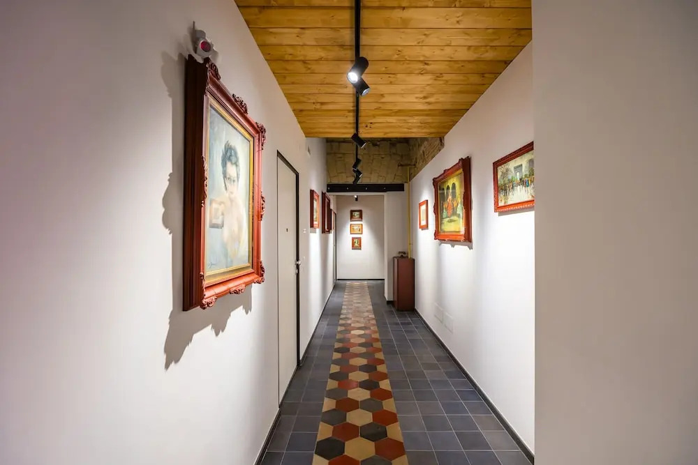 La Pinacoteca Aparthotel by NapoliApartments
