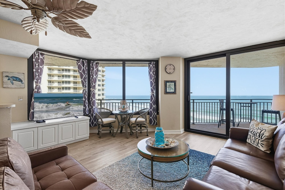 Sherwin Condominium 901