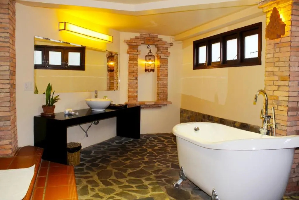 Poshanu Boutique Resort
